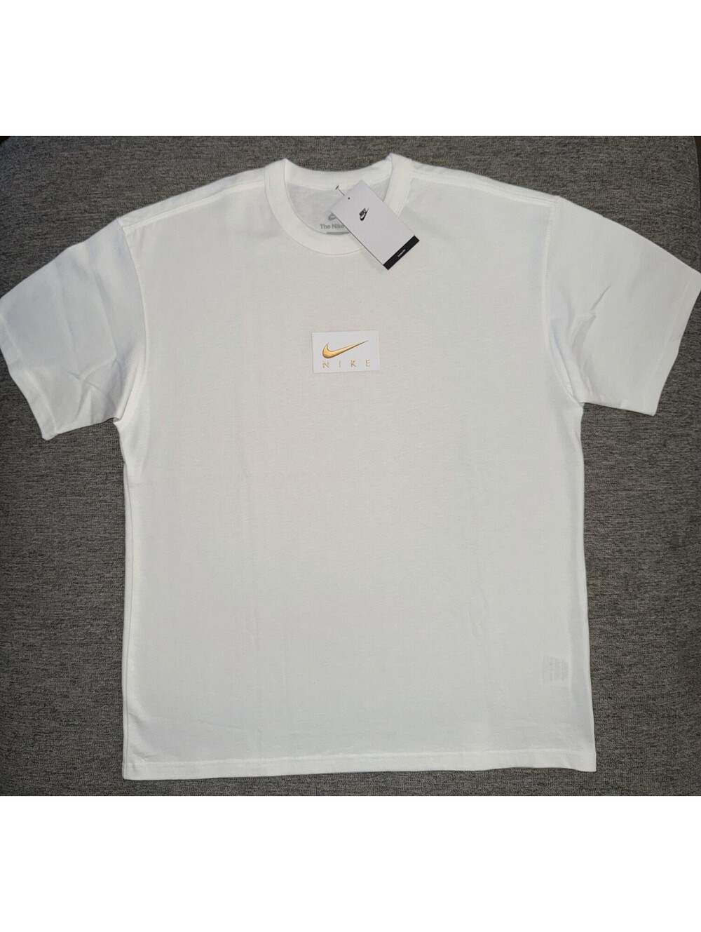 Nike M90 Premium Men’s M White w/Gold Leather Patch T-Shirt FZ7970-100 New $45